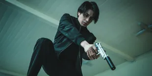 [REVIEW] Drama Korea 'A SHOP FOR KILLERS', Kisah Pengelola Toko Senjata yang Jadi Incaran Para Pembunuh Profesional