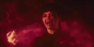 Review HARUSNYA HORROR, Hantu Wibu Jadi Konten Kreator dan Jatuh Cinta