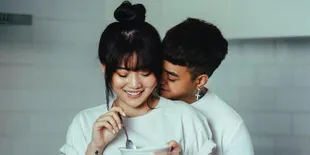 Reza Arap Pamer Pas Foto Nikah Bareng Wendy Walters, Banjir Ucapan Selamat dari Fans