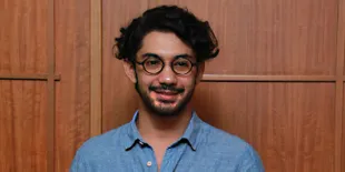 Reza Rahadian Cetak Hattrick di Festival Film Indonesia 2013