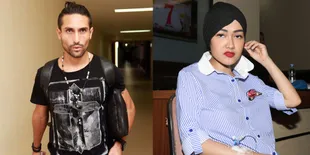 Rico Ceper Ngobrol Bola Dengan Gaston Castano Saat Jenguk Jupe