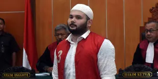 Ridho Rhoma Jalani Sidang Perdana Kasus Narkoba