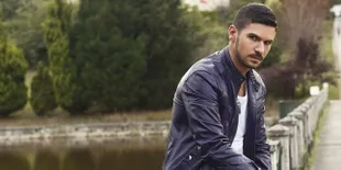 Rilis Film Terbaru, Tolgahan 'Yigit' Jadi Pangeran Muda Yunani