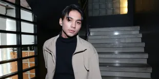 Rilis Single Baru Berjudul 'Tak Pernah Dianggap', Ekhsan Dijuluki Prince of Galau oleh Netizen