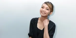 Rina Nose Curhat Alasan Melepas Hijab Kepada Deddy Corbuzier