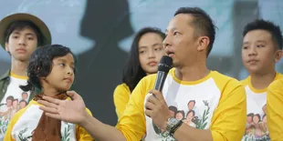 Ringgo Agus Akui Merasa Beban Bermain di 'KELUARGA CEMARA'
