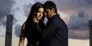 Rishi Kapoor Tak Setuju Ranbir dan Katrina Tinggal Bersama?