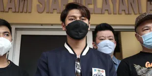 Rizky Billar Bantah Langgar Protokol Kesehatan Saat Peresmian Restoran Barunya