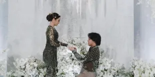 Rizky Febian Lamar Mahalini di Atas Panggung Konser, Ajak Menikah dan Ingin Terus Menemani