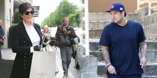 Rob Kardashian Emosional, Bagaimana Reaksi Kris Jenner?