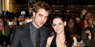 Robert Pattinson - Kristen Stewart Muncul Bersama di Pesta