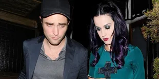 Robert Pattinson Tertangkap Berduaan Dengan Katy Perry