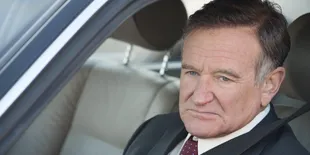 Robin Williams, 'Jin' Yang Akhirnya Bebas