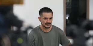 Roby Tremonti Bicara Soal Pernikahan dengan Aurelie Moeremans