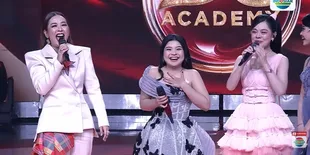 Rofia DA 8 Lolos dan Buktikan Diri sebagai Pesaing Kuat, Raih 3 Standing Ovation di Top 37