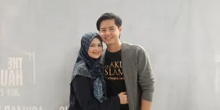 Roger Danuarta & Cut Meyriska Enggan Ikuti Program Kehamilan, Sabar Tunggu Momongan