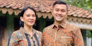 Romantis! Dian Nitami Bintang 'BUKU HARIAN SEORANG ISTRI' Pamer Muka Bantal dengan Sang Suami Anjasmara