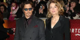 Romantis! Ini Dia Potret Pernikahan Johnny Depp - Amber Heard