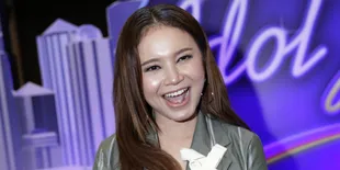 Rossa Buka Suara Soal Rumor Gelar Pernikahan Tahun Ini