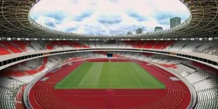 Rumput SUGBK Kini Diklaim Bisa Buat Knee Slide Usai Bikin Lutut Thom Haye Timnas Indonesia Terluka