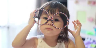 Saat Baby Gempi Ngotot Minta Main Sama Gisel, Lucu Nggemesin!
