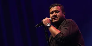 Saat Sedang Main PS, Mike Mohede Tiba-Tiba Tak Sadarkan Diri