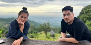 Sahila Hisyam dan Iis Dahlia Duet Jadi Model Video Klip 'Orang Tak Istimewa' Milik Arman Wosi