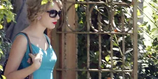 Saking Stylishnya, Taylor Swift Dipuji Mengalahkan Supermodel