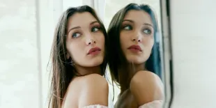 Sakit! Bella Hadid Ungkap Rasanya Putus Dari The Weeknd