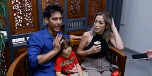 Sakit dan Dikabarkan Putus dari Richard Kyle, Jessica Iskandar Tulis Status Tentang El Barack yang Bikin Trenyuh