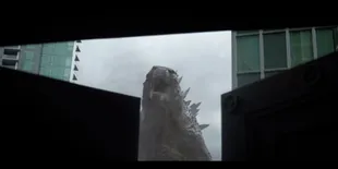 Saksikan Momen Mengerikan Munculnya 'GODZILLA'