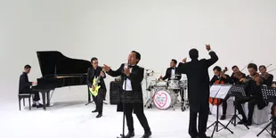 Sama-Sama Anti Pembajakan, Wali Terima Tawaran Jokowi