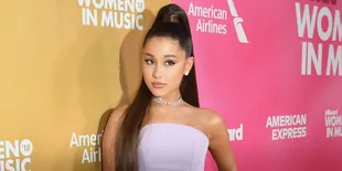 Sambil Menangis Ariana Grande Akui 2018 Jadi Tahun Terbaik Sekaligus Terburuknya
