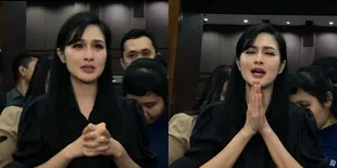 Sandra Dewi Jadi Saksi di Sidang Kasus Korupsi Sang Suami, Hakim Salah Sebut Nama Dewi Sandra