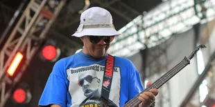 Sandy Ungkap Tradisi Tos dengan Trisno PAS Band di Atas Panggung, Kini Tinggal Kenangan