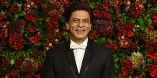 Santai, Begini Cara Shahrukh Khan Menikmati Liburan Akhir Tahun di California