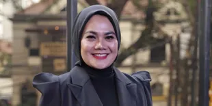 Sarita Abdul Mukti Bareng Faisal Harris ke Bali, Rayakan Ultah Anak Tanpa Jennifer Dunn
