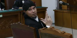 Satu Ruangan Bisa 300 Orang, Kamar Ahmad Dhani di Rutan Bau Pesing?