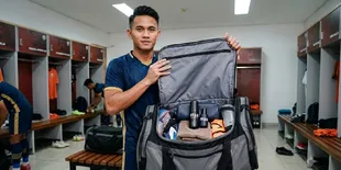 Sebelum Berangkat Main Bola, Cek Dulu Isi Football Bag Kamu Sudah Lengkap Belum?