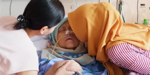 Sebelum Meninggal, Istri Indro Warkop Sempat Minta Pakai Hijab