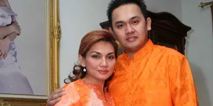 Sebulan Lagi, Nia Daniati Resmi Cerai Dari Farhat Abbas