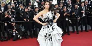 Secantik ABG, Aishwarya Rai Dekap Mesra Bule Muda dan Ganteng