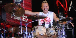 Sedang Potong Rambut, Sandy Pas Band Dengar Ledakan Bom Sarinah