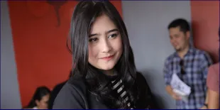 Sederet Koleksi Sepatu Mewah Prilly Latuconsina, Jadi Sosialita?