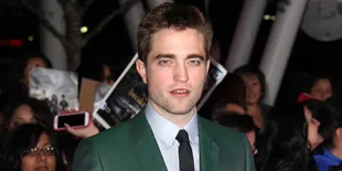 Seerat Apa Sih Persahabatan Robert Pattinson - Katy Perry?