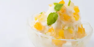 Segarkan Diri Sambil Menikmati Patbingsu di Seoul