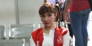 Sejak Pindah ke Rutan Pondok Bambu, Roro Fitria Belum Dijenguk Sang Ibu