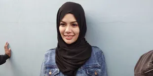 Sejak Ramadan, Nikita Mirzani Sering Menangis Karena Dipo Latief