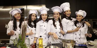 Sejak Setahun Ingin Hijrah, Girlsquad Dukung Keputusan Chacha Frederica Berhijab