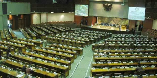 Selain Gedungnya, Ada Juga yang Jual Online Anggota DPR